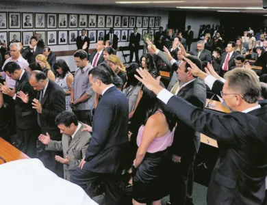 Deputados evangélicos durante sessão na Câmara dos Deputados.